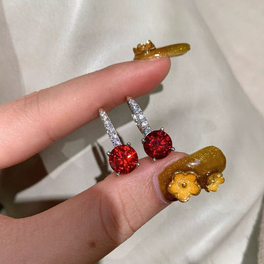 瑟麗拉·奧維恩 耳環