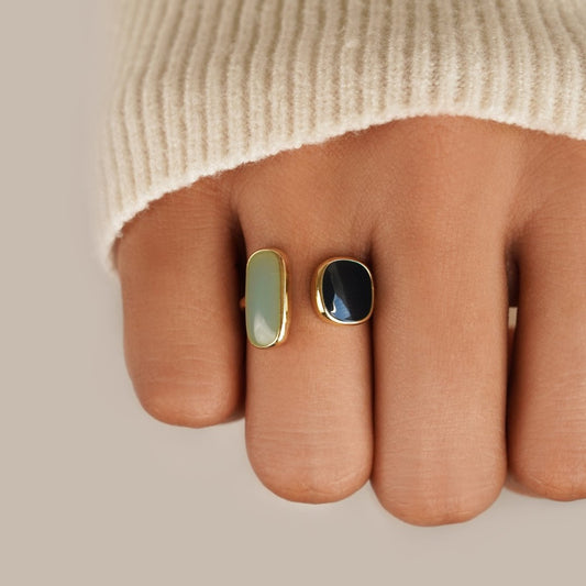 包覆式藍寶石戒指